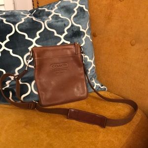 Beautiful thick brown classic crossbody Coach bag